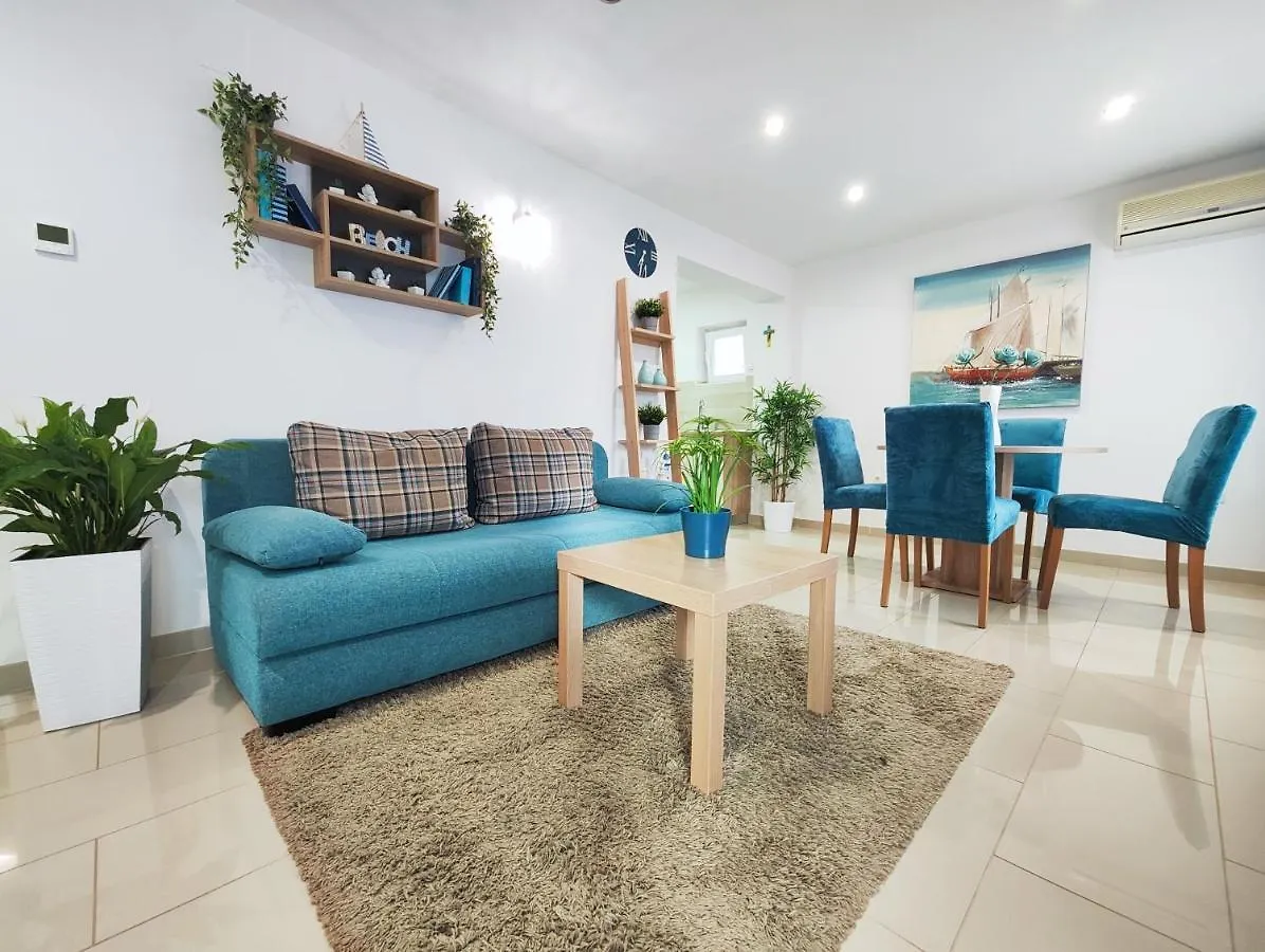 Apartments Lino Selce