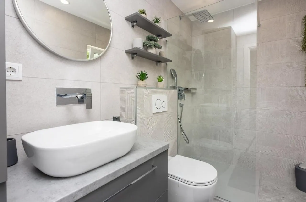 Apartments Lino Selce