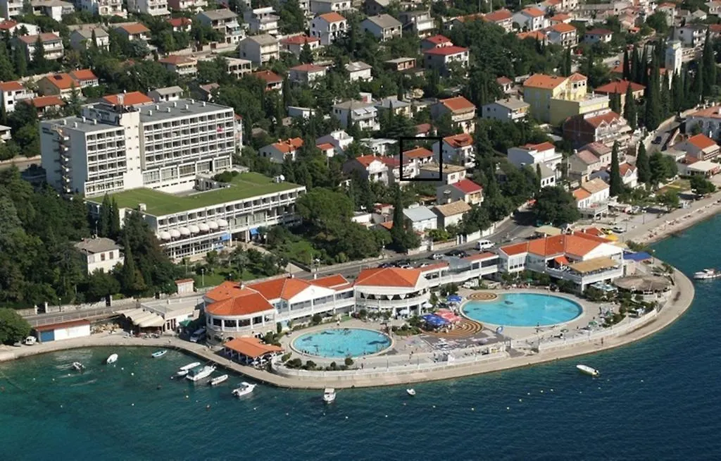 Apartments Lino Selce Croatia
